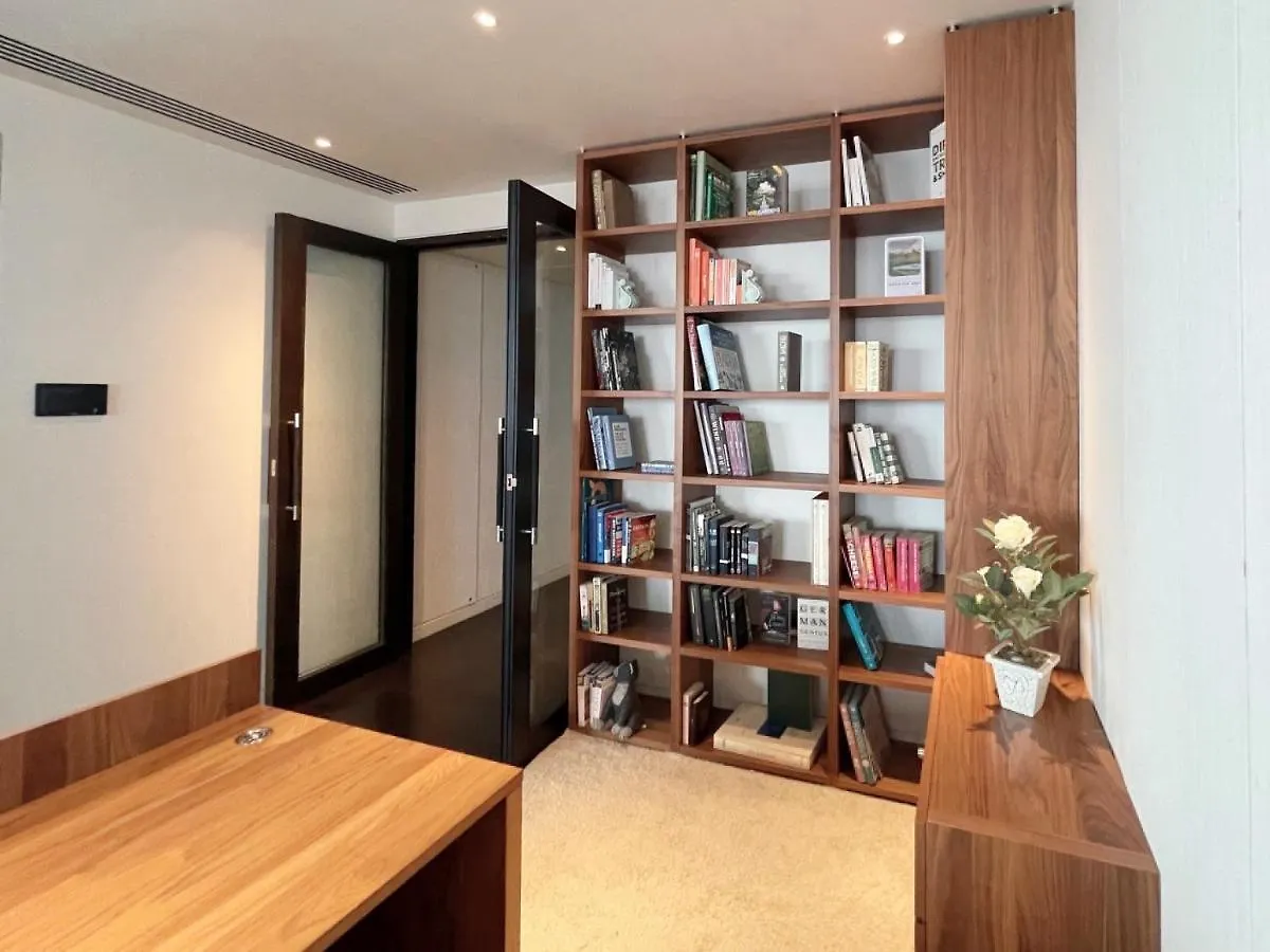 Homestay One Bedroom In Luxury Apartment On 30Th Floor In Central London With Breathtaking Skyline View Of Major Landmarks In London