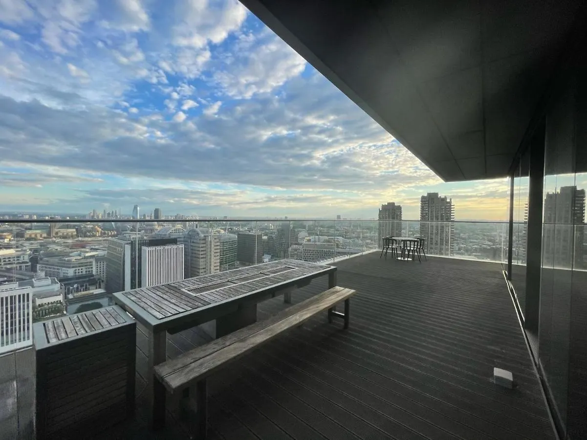 One Bedroom In Luxury Apartment On 30Th Floor In Central London With Breathtaking Skyline View Of Major Landmarks In London United Kingdom